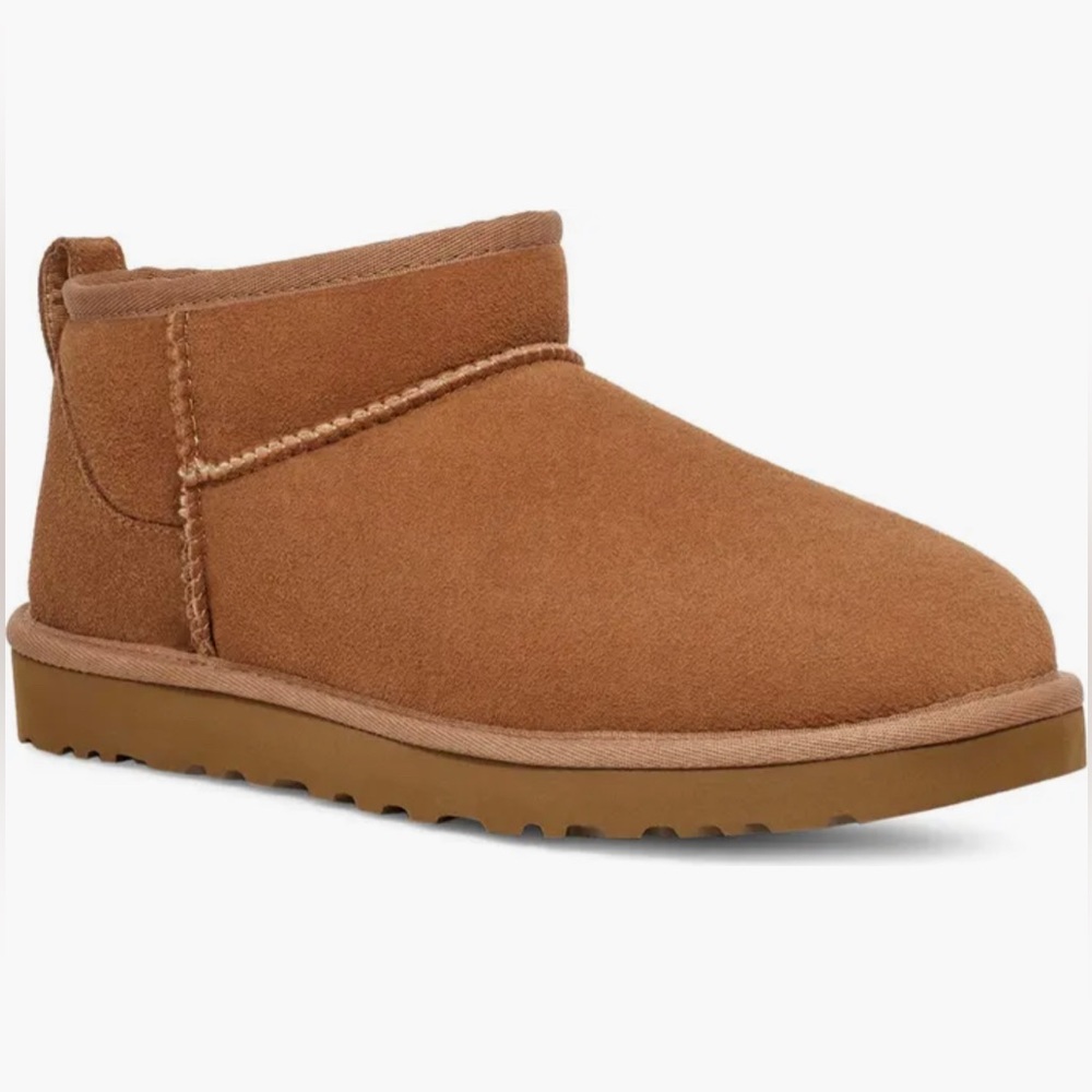 UGG Classic Ultra Mini Boots - Chestnut sz 9
